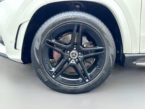 Used 2022 Mercedes-Benz GLS 450 4MATIC image 34