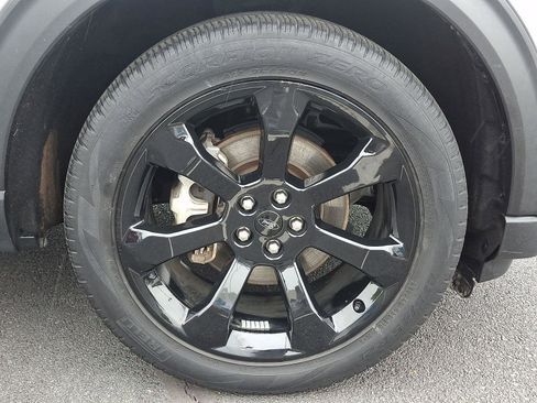 Used 2023 Ford Explorer ST-Line AWD/4WD image 8