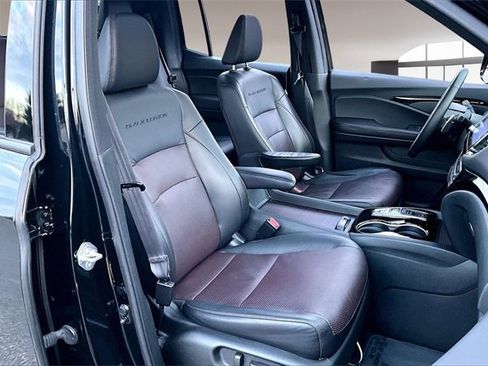 Used 2023 Honda Ridgeline Black Edition image 26