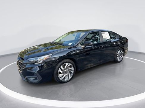 Used 2025 Subaru Legacy Limited AWD/4WD image 1