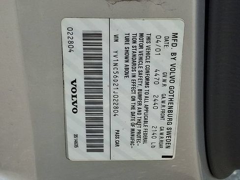 Used 2001 Volvo C70 LT FWD image 26