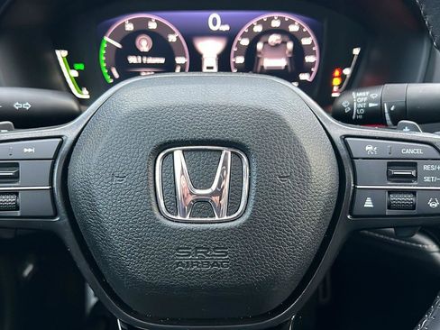 Used 2023 Honda Accord Sport image 29