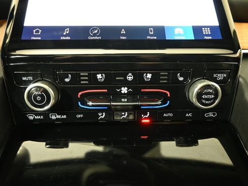Used 2022 Jeep Grand Cherokee Summit 4xe AWD/4WD image 32
