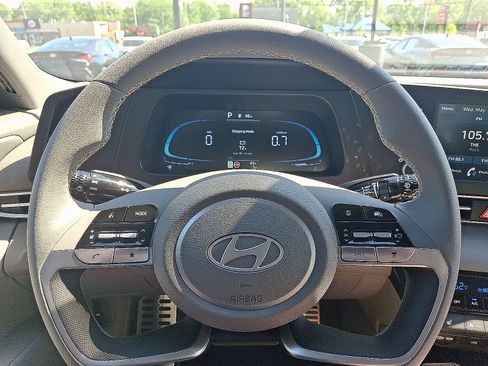 New 2026 Hyundai Elantra SEL Sport FWD image 10