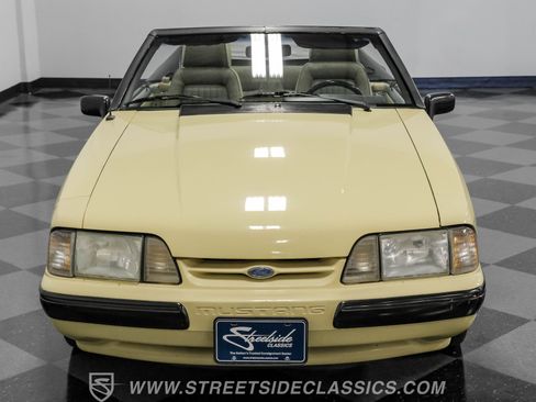Used 1989 Ford Mustang LX image 31