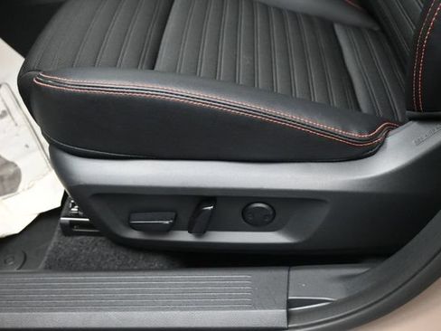 Used 2026 Nissan Rogue SV AWD/4WD image 27