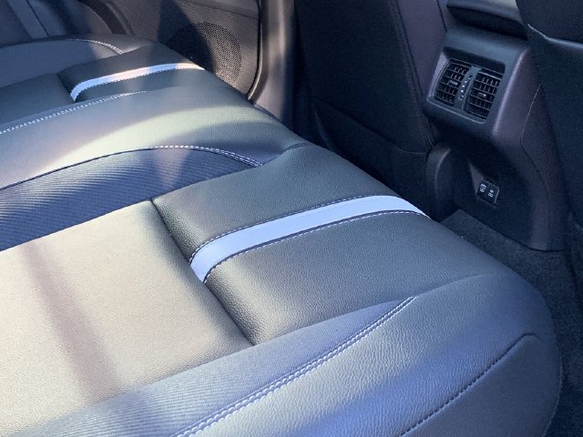 Used 2026 Toyota Camry SE FWD image 37