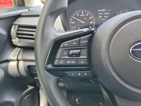 Used 2025 Subaru Crosstrek 2.5i Premium AWD/4WD image 18