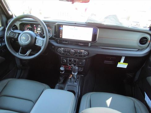 New 2026 Jeep Gladiator Mojave AWD/4WD image 11