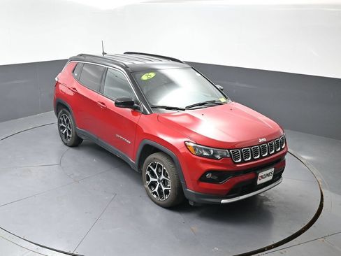 Used 2025 Jeep Compass Limited AWD/4WD image 44