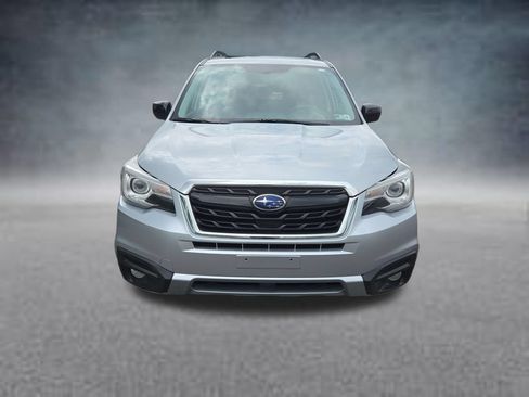 Used 2018 Subaru Forester 2.5i Premium AWD/4WD image 2