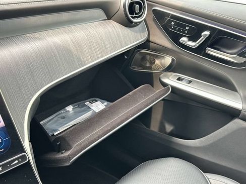 Certified 2023 Mercedes-Benz GLC 300 4MATIC image 32