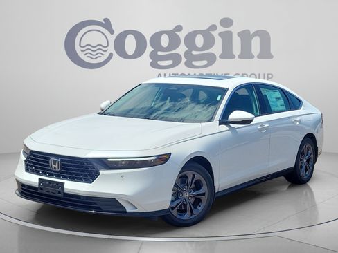 New 2026 Honda Accord EX-L image 1