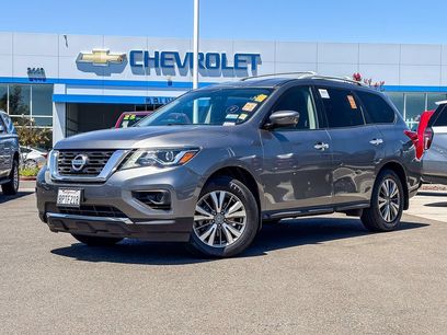 Used 2020 Nissan Pathfinder S