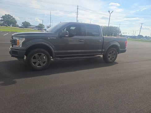 Used 2020 Ford F150 XLT w/ Equipment Group 302A Luxury AWD/4WD image 6