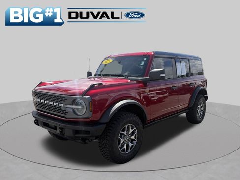 Used 2025 Ford Bronco Badlands AWD/4WD image 1