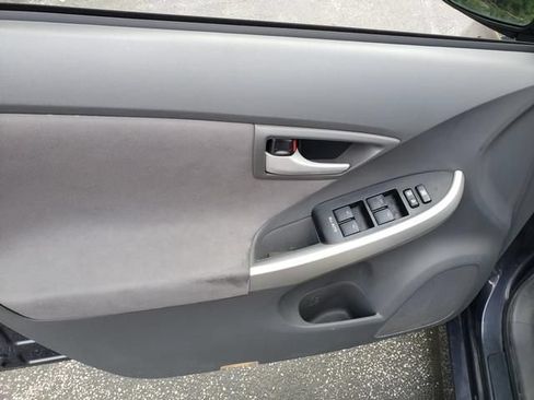 Used 2011 Toyota Prius Two FWD image 11