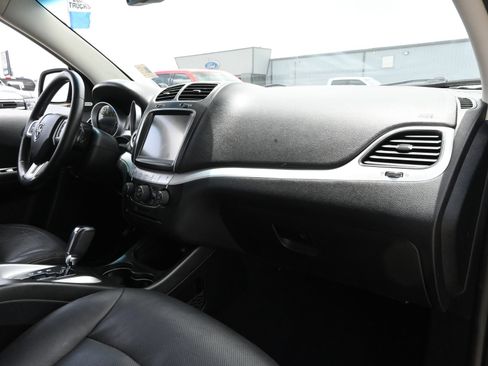 Used 2015 Dodge Journey R/T w/ Flexible Seating Group AWD/4WD image 21