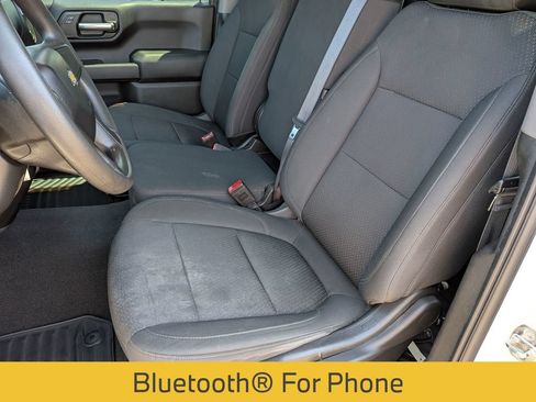 Used 2020 Chevrolet Silverado 1500 Custom w/ Custom Value Package AWD/4WD image 15