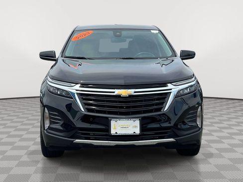 Used 2023 Chevrolet Equinox LT AWD/4WD image 2