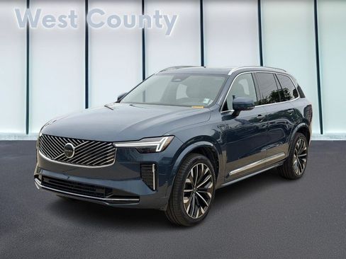 Certified 2026 Volvo XC90 B6 Plus AWD/4WD image 9