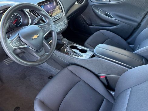 Used 2024 Chevrolet Malibu LT FWD image 5