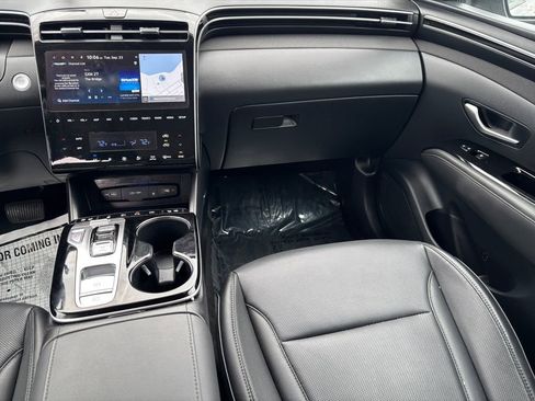 Used 2024 Hyundai Tucson Limited image 13