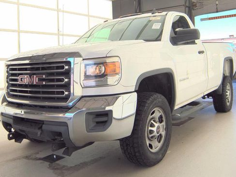 Used 2015 GMC Sierra 2500 4x4 Regular Cab w/ Sierra Convenience Package image 11