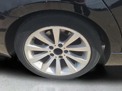 Used 2011 BMW 328i xDrive Sedan AWD/4WD image 23