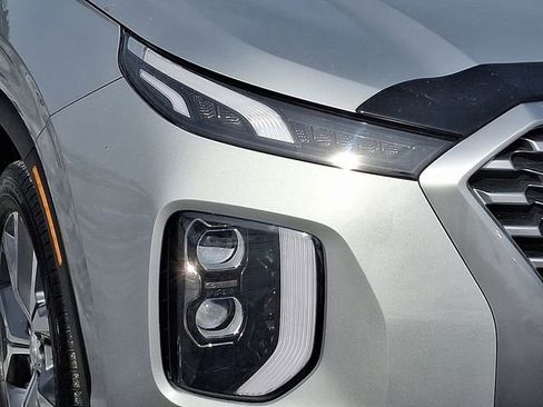 Used 2022 Hyundai Palisade SEL w/ Convenience Package image 9