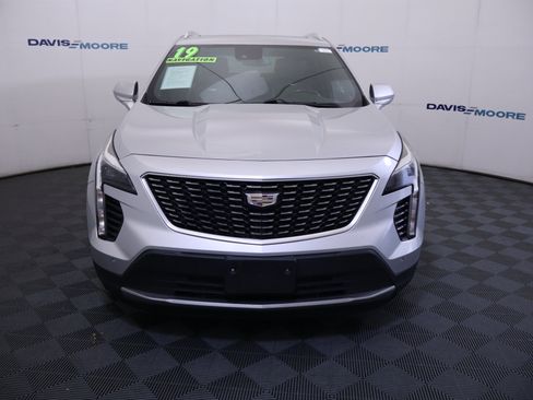 Used 2019 Cadillac XT4 Premium Luxury w/ Cold Weather Package AWD/4WD image 14