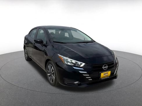 Used 2025 Nissan Versa SV FWD image 3