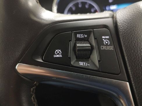 Used 2020 Buick Encore Preferred AWD/4WD image 15