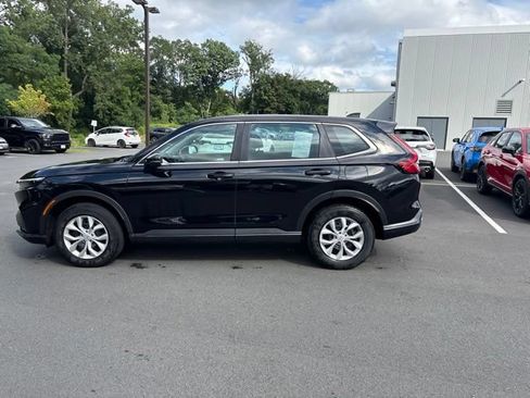 Used 2024 Honda CR-V LX image 9