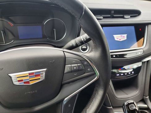 Used 2023 Cadillac XT5 Luxury image 40