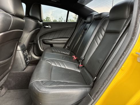 Used 2018 Dodge Charger SRT Hellcat RWD image 31