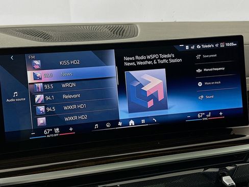 Used 2025 BMW X5 xDrive50e image 18