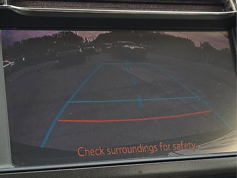 Used 2013 Toyota RAV4 LE image 14