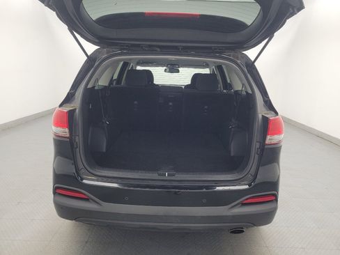 Used 2018 Kia Sorento AWD image 29