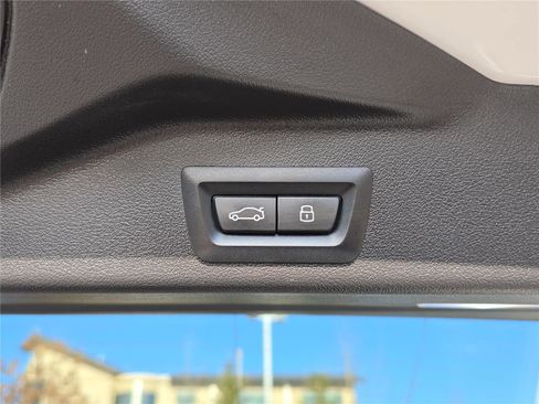 Certified 2023 BMW X5 xDrive40i w/ Premium Package image 6