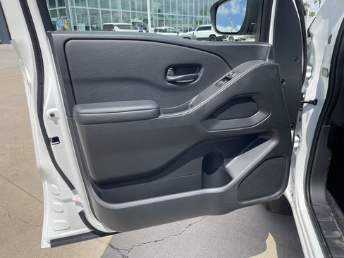 New 2026 Nissan Frontier S image 13