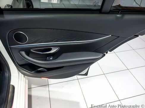 Used 2022 Mercedes-Benz E 350 4MATIC Sedan image 29