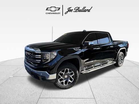 Used 2025 GMC Sierra 1500 SLT w/ SLT Premium Plus Package image 1