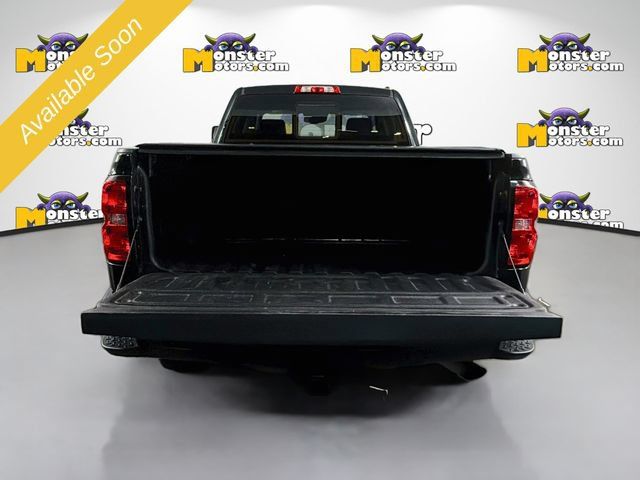 Used 2018 Chevrolet Silverado 2500 LTZ w/ Custom Sport Edition AWD/4WD image 26