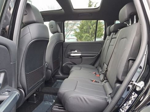 Certified 2022 Mercedes-Benz GLB 250 4MATIC image 10