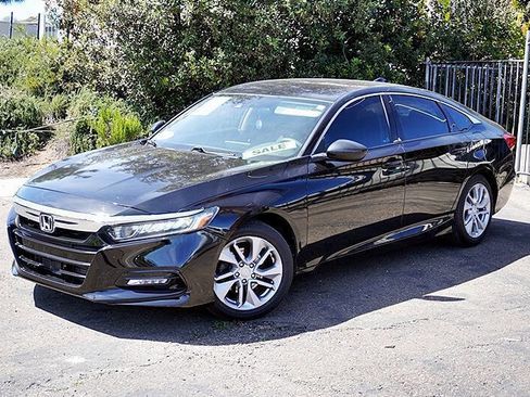 Used 2018 Honda Accord LX image 3