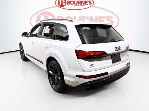Used 2025 Audi Q7 3.0T Premium Plus w/ Premium Plus Package image 10