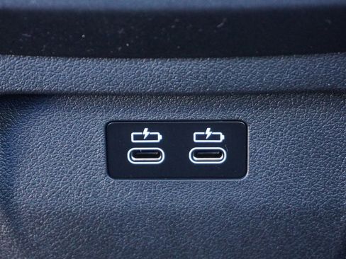 New 2025 BMW 228i xDrive w/ Premium Package image 21