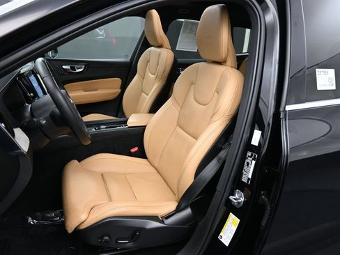 Used 2020 Volvo XC60 T6 Inscription w/ Protection Package Premier AWD/4WD image 15