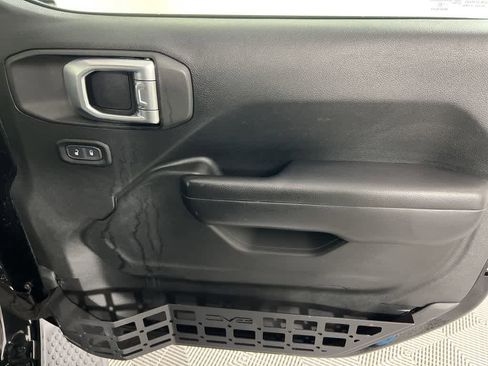 Used 2020 Jeep Wrangler Unlimited Sport S image 25